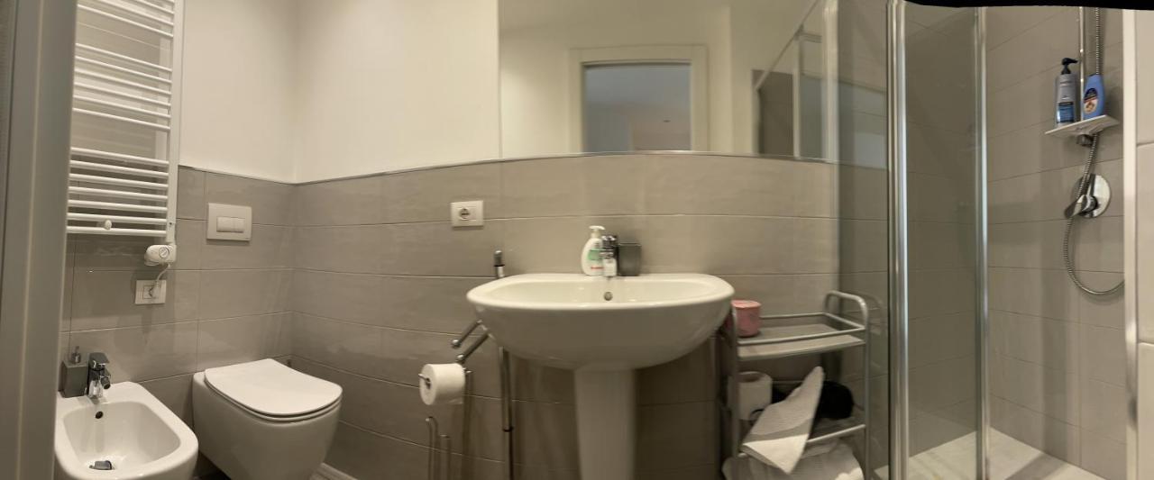 Guesthouse Villa Jung ボルディゲーラ エクステリア 写真