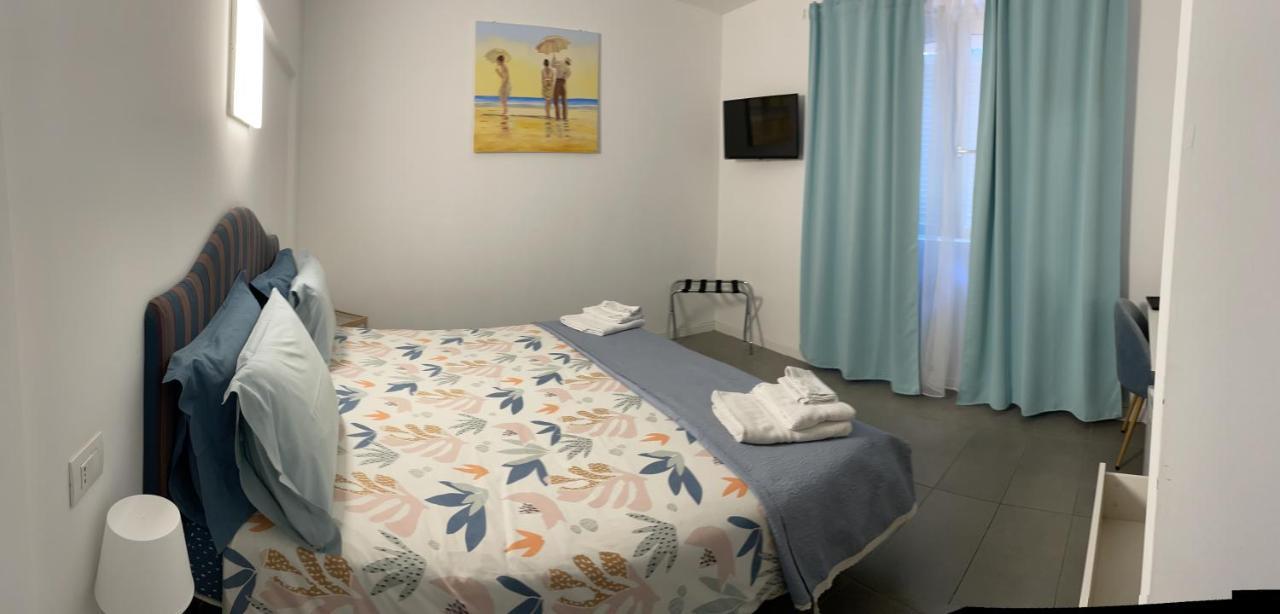 Guesthouse Villa Jung ボルディゲーラ エクステリア 写真