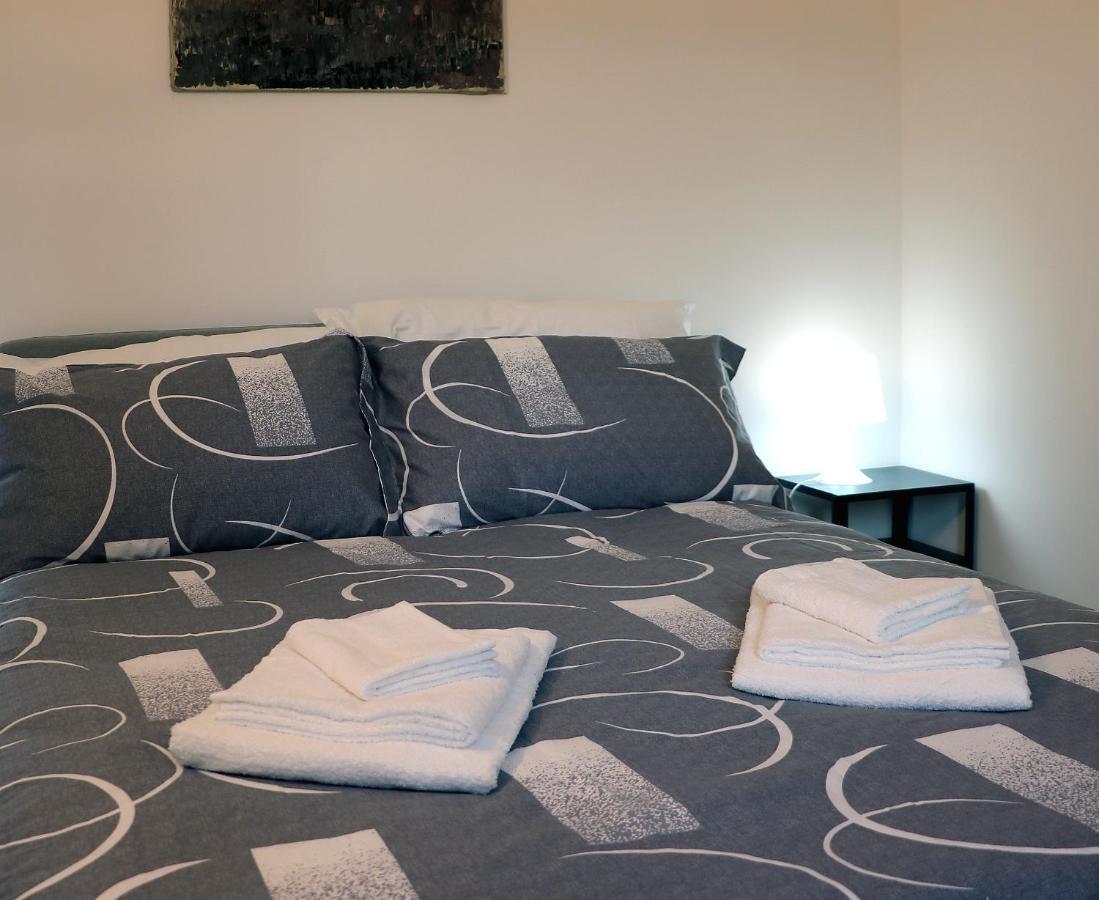 Guesthouse Villa Jung ボルディゲーラ エクステリア 写真